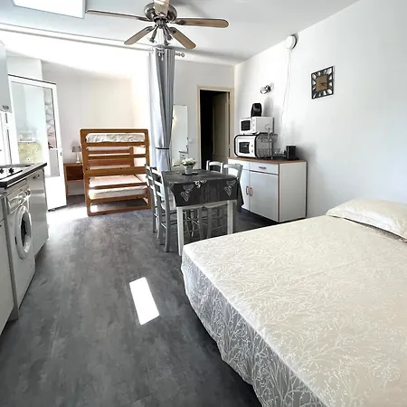 Apartman Grande Terrasse Proche B4 *